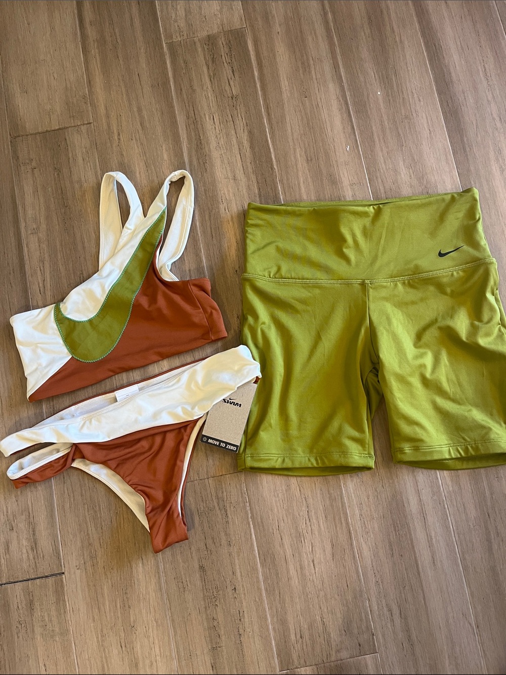 NWT Nike Swoosh Asymmetrical Color block Bikini Top & Bottoms W/ Shorts S
